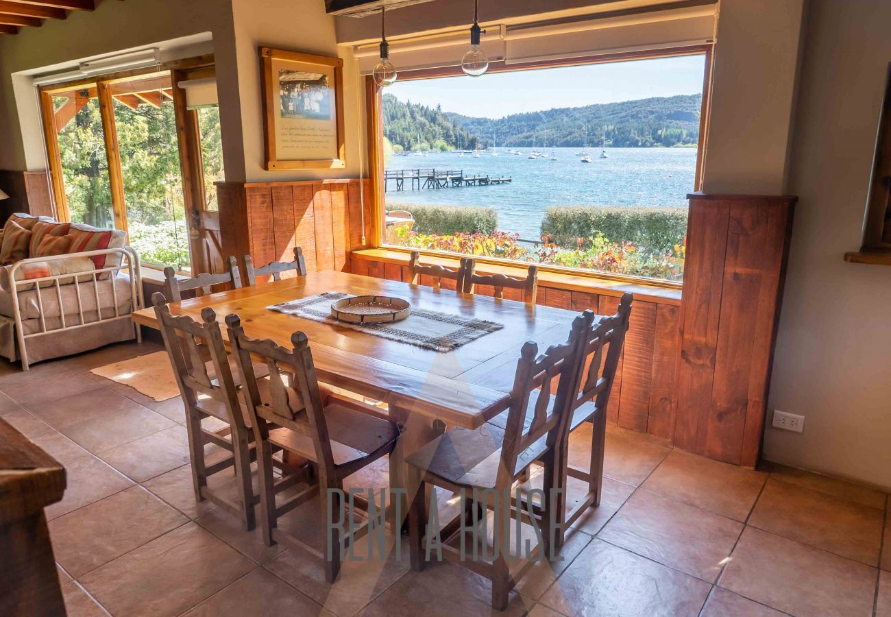 Cabana em San Carlos de Bariloche - 06PAX HUAPI18C  ESLGO