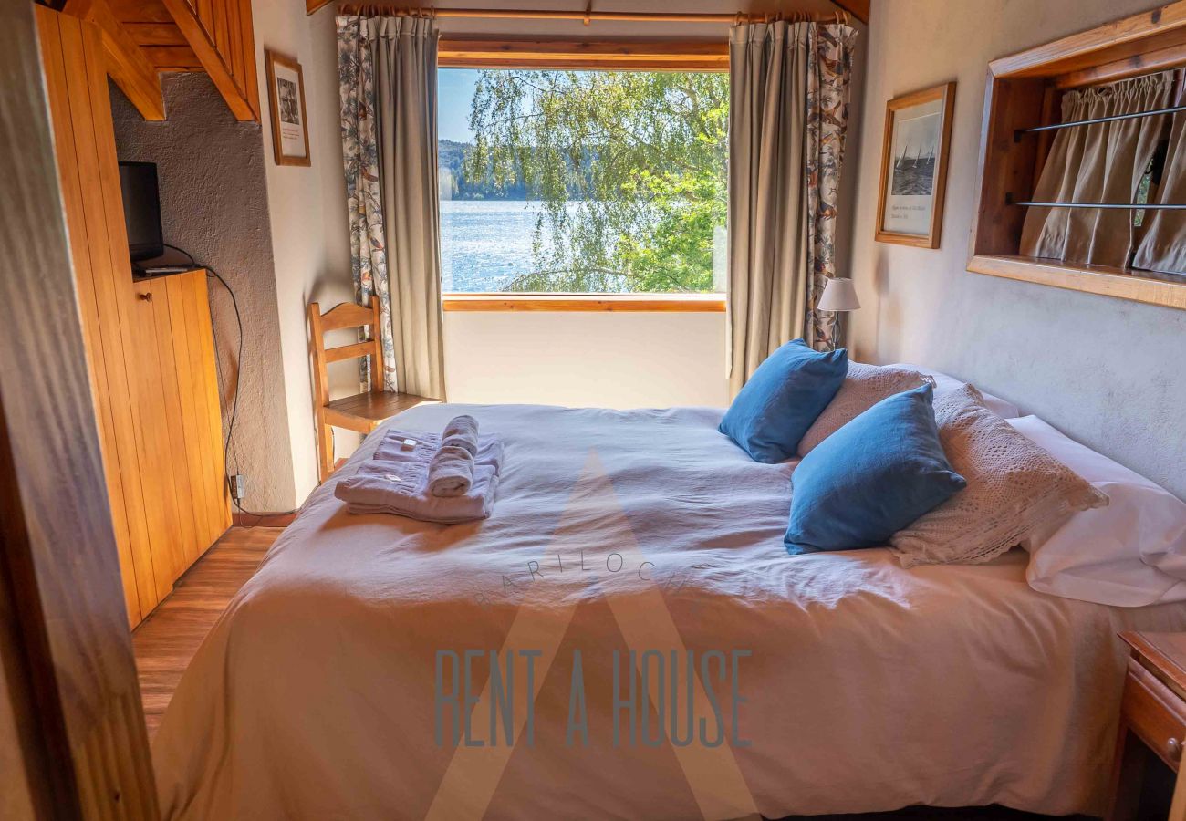 Cabana em San Carlos de Bariloche - 06PAX HUAPI18C  ESLGO