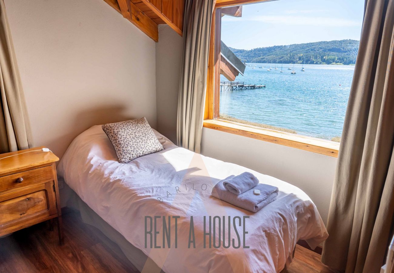 Cabana em San Carlos de Bariloche - 06PAX HUAPI18C  ESLGO