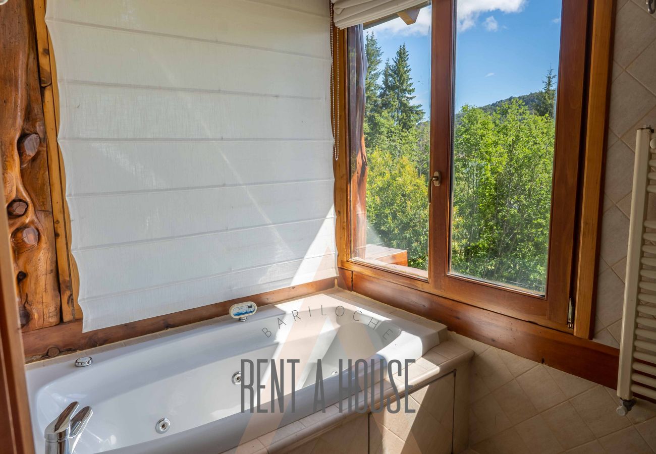 Casa em San Carlos de Bariloche - 16PAX VENAH02C PAB