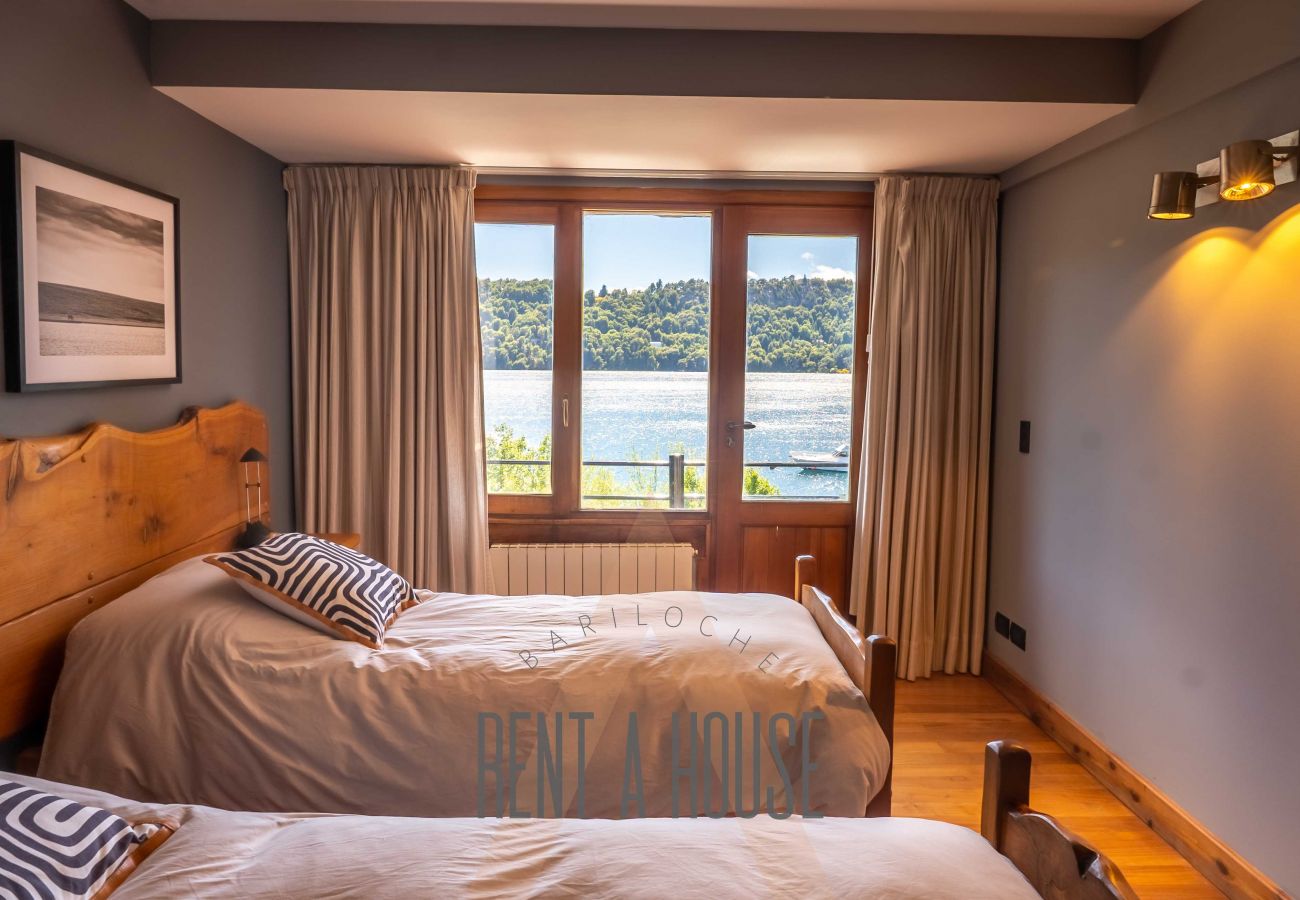 Casa em San Carlos de Bariloche - 16PAX VENAH02C PAB