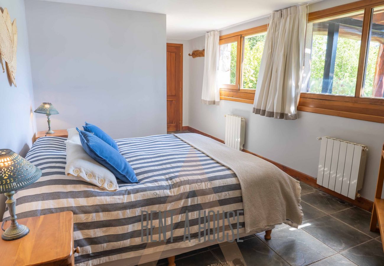 Casa em San Carlos de Bariloche - 16PAX VENAH02C PAB