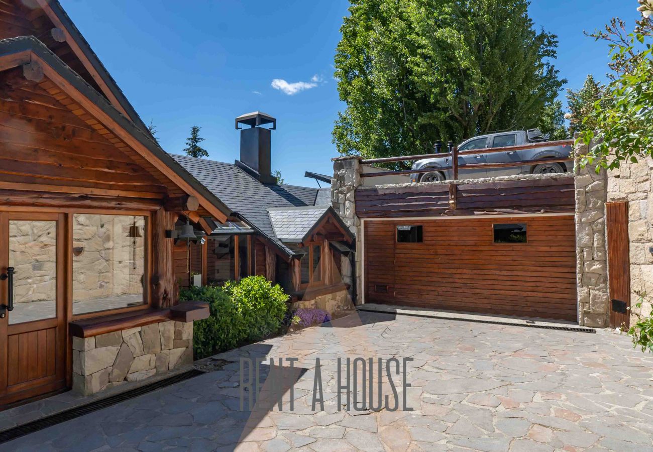 Casa em San Carlos de Bariloche - 16PAX VENAH02C PAB