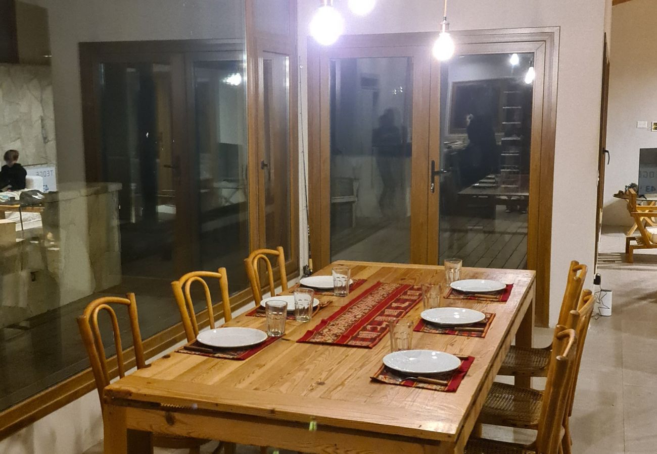 Casa em San Carlos de Bariloche - 08PAX ARE33 MARSAE