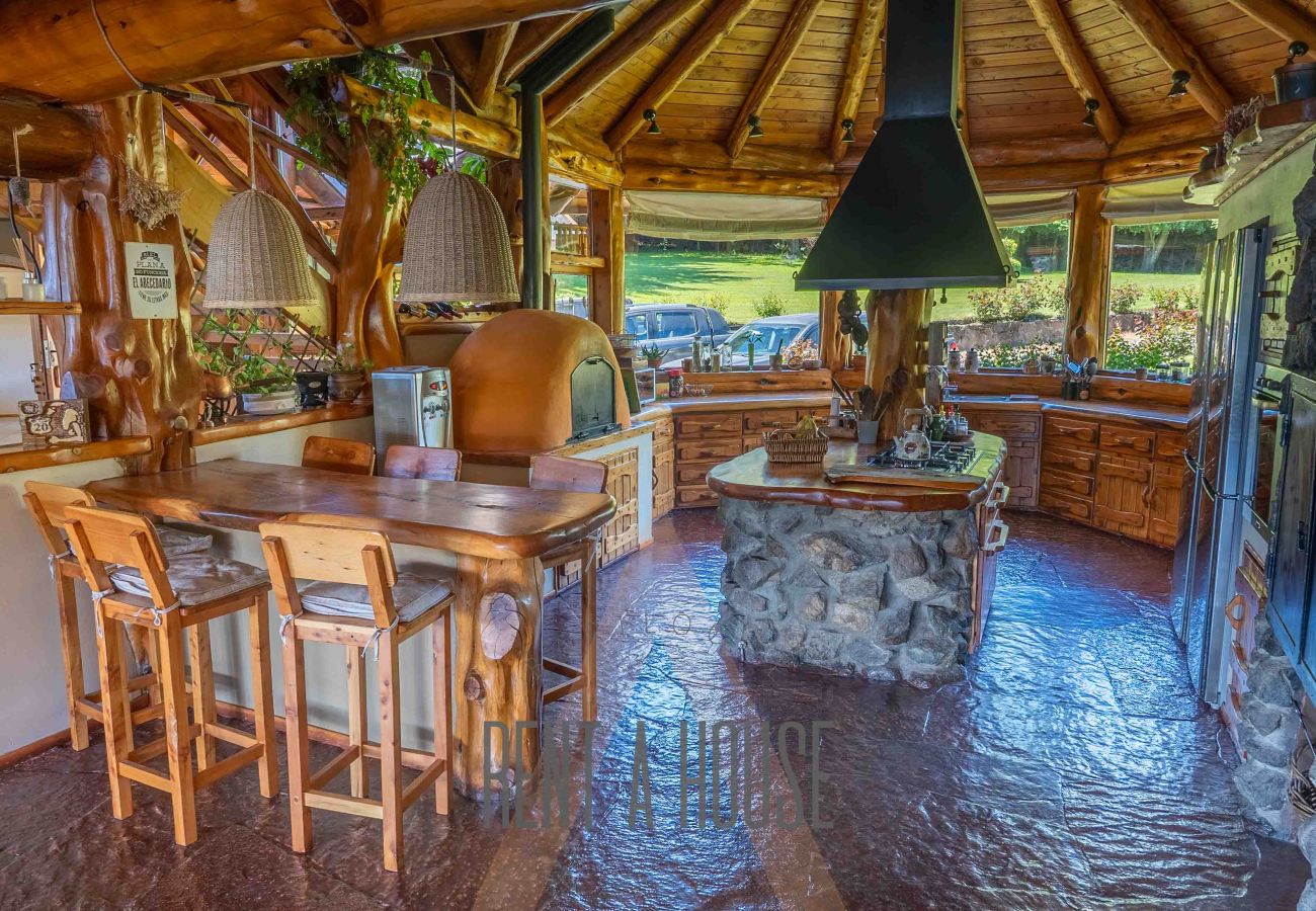 Casa em San Carlos de Bariloche - 13PAX PENI05C GASTON