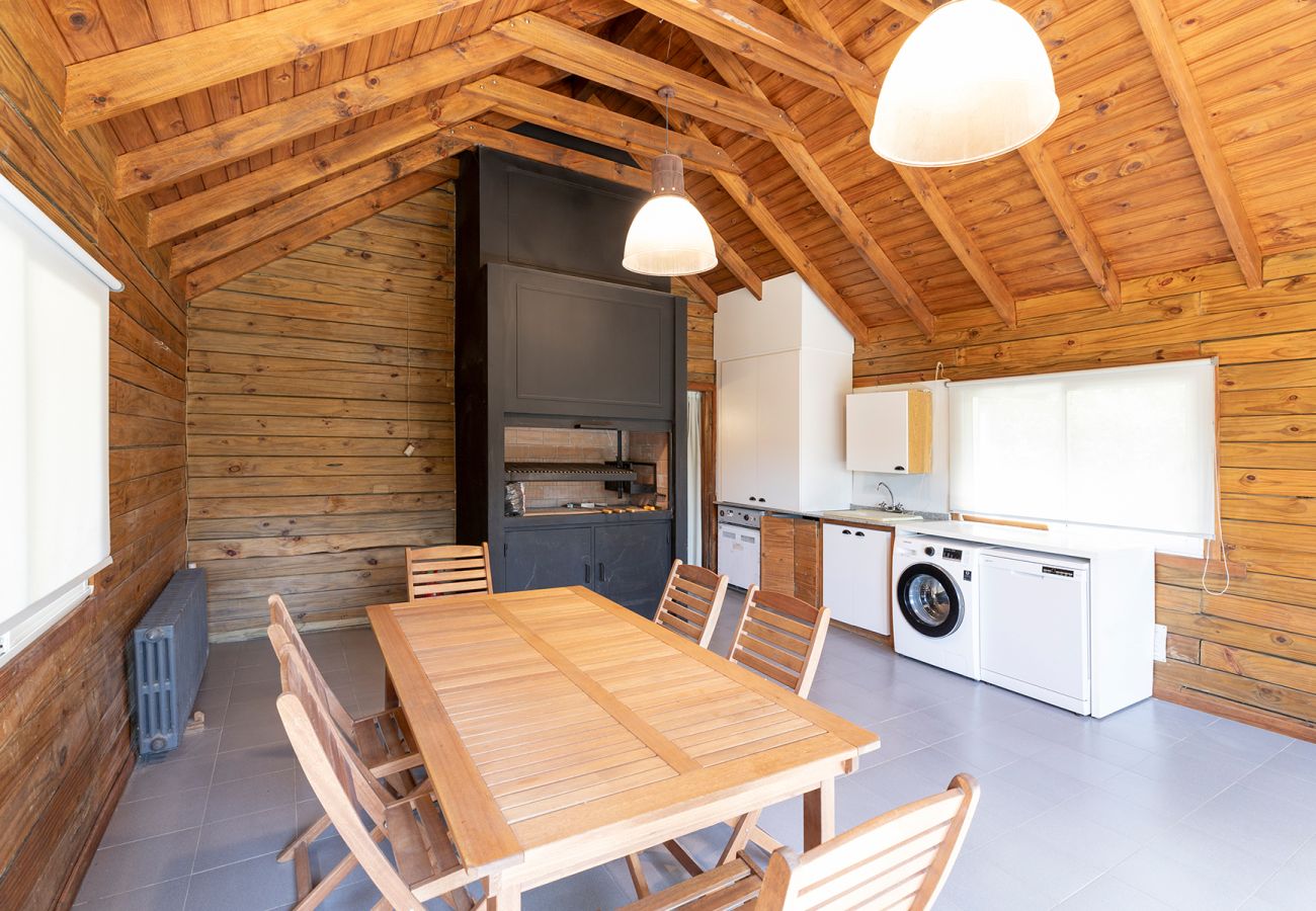 Casa em San Carlos de Bariloche - 11PAX ARE39 BLUEHOUSE