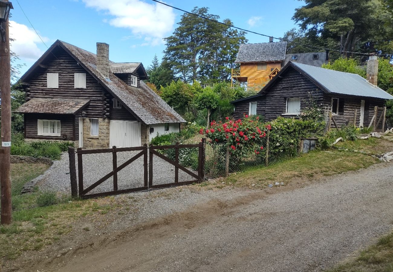 Cabana em San Carlos de Bariloche - 06/8PAX PENI17C SB