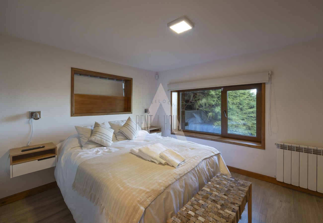 Apartamento em San Carlos de Bariloche - 02PAX HUAPI02A LILI
