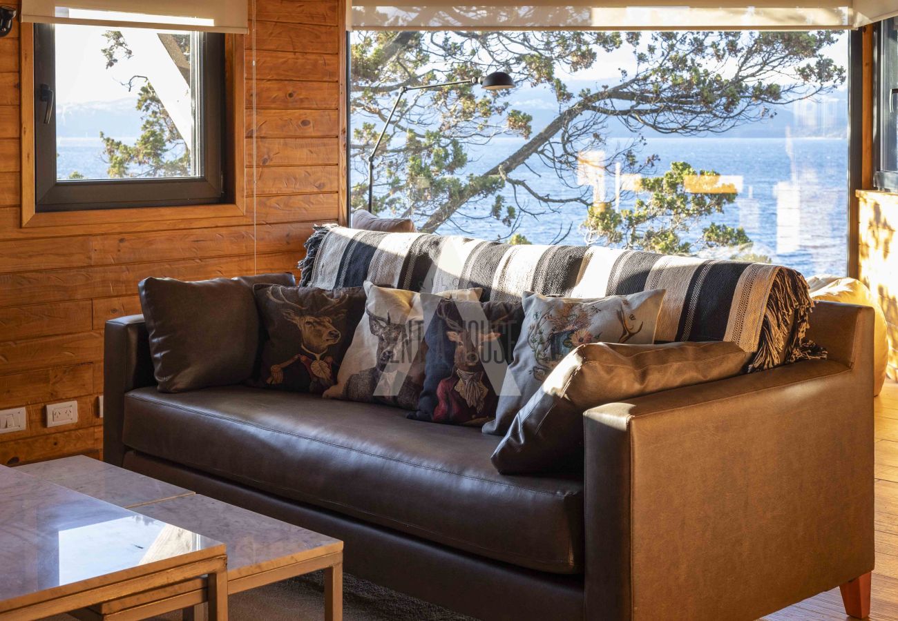 Casa em San Carlos de Bariloche - 06PAX HUAPI48C NH