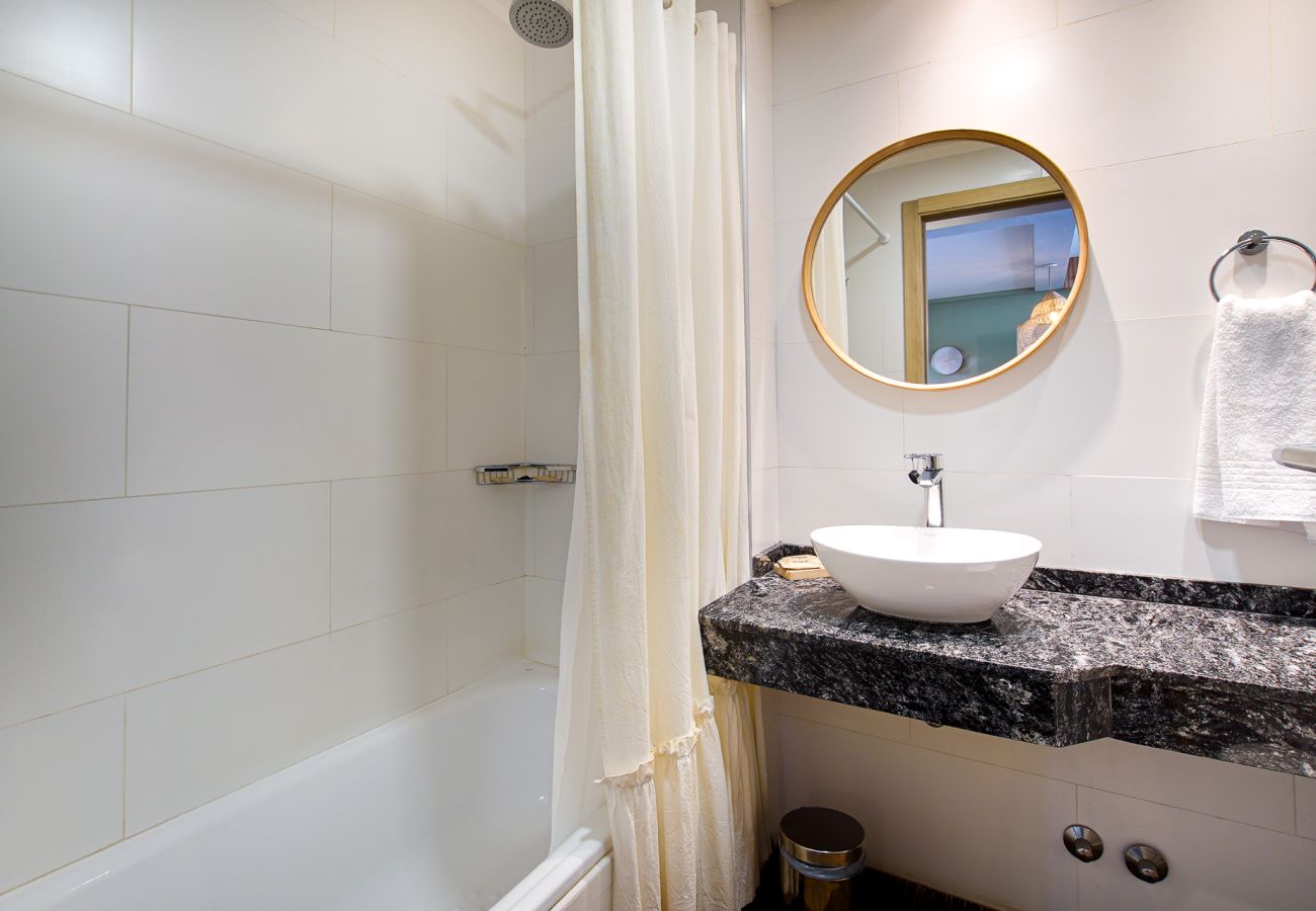 Apartamento em San Carlos de Bariloche - Maitea Bariloche, steps away from the main street