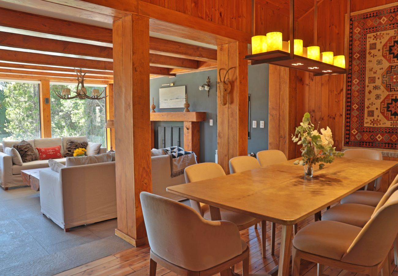 Casa em San Carlos de Bariloche - 06/10 HUAPI49C CHALET VERBIER