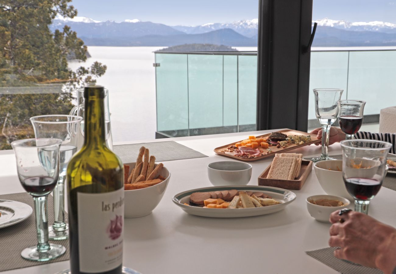 Apartamento em San Carlos de Bariloche - 06 HUAPI43C FLOR