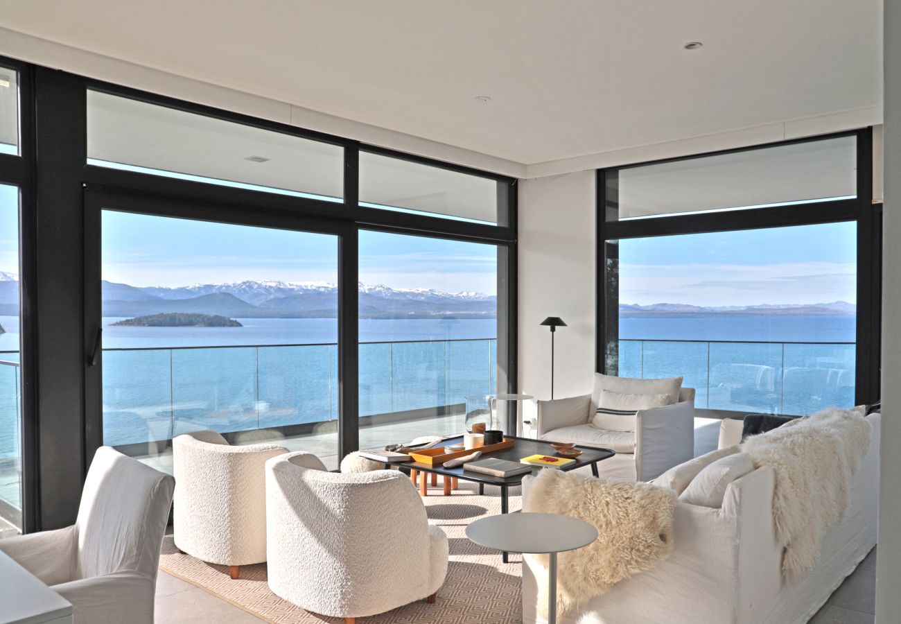 Apartamento em San Carlos de Bariloche - 06 HUAPI43C FLOR