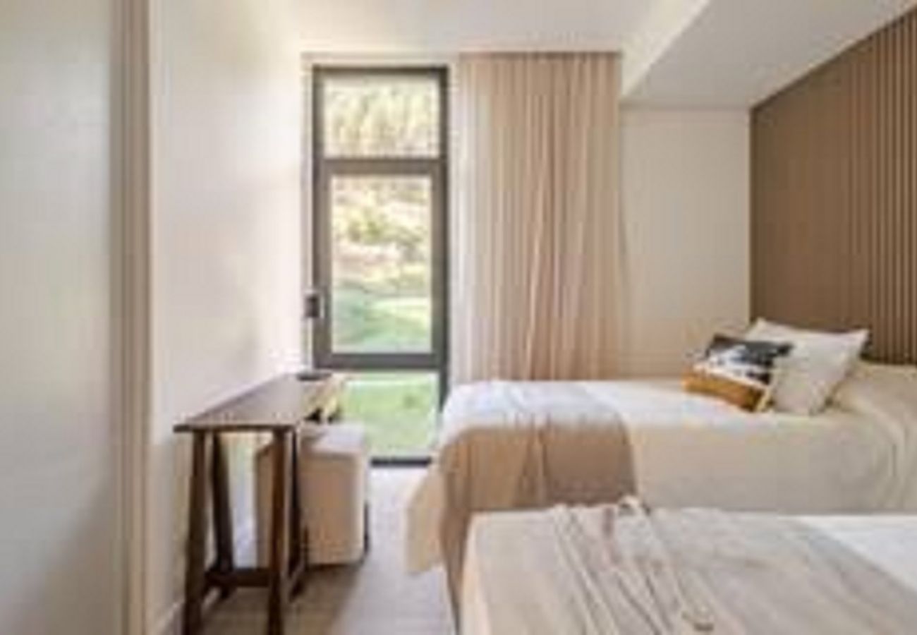 Apartamento em San Carlos de Bariloche - 06 HUAPI50 FLOR-NP