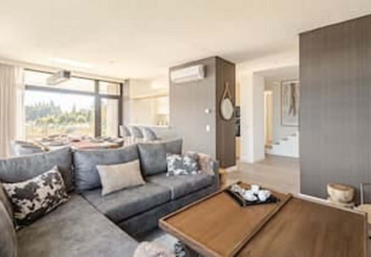 Apartamento em San Carlos de Bariloche - 06 HUAPI50 FLOR-NP