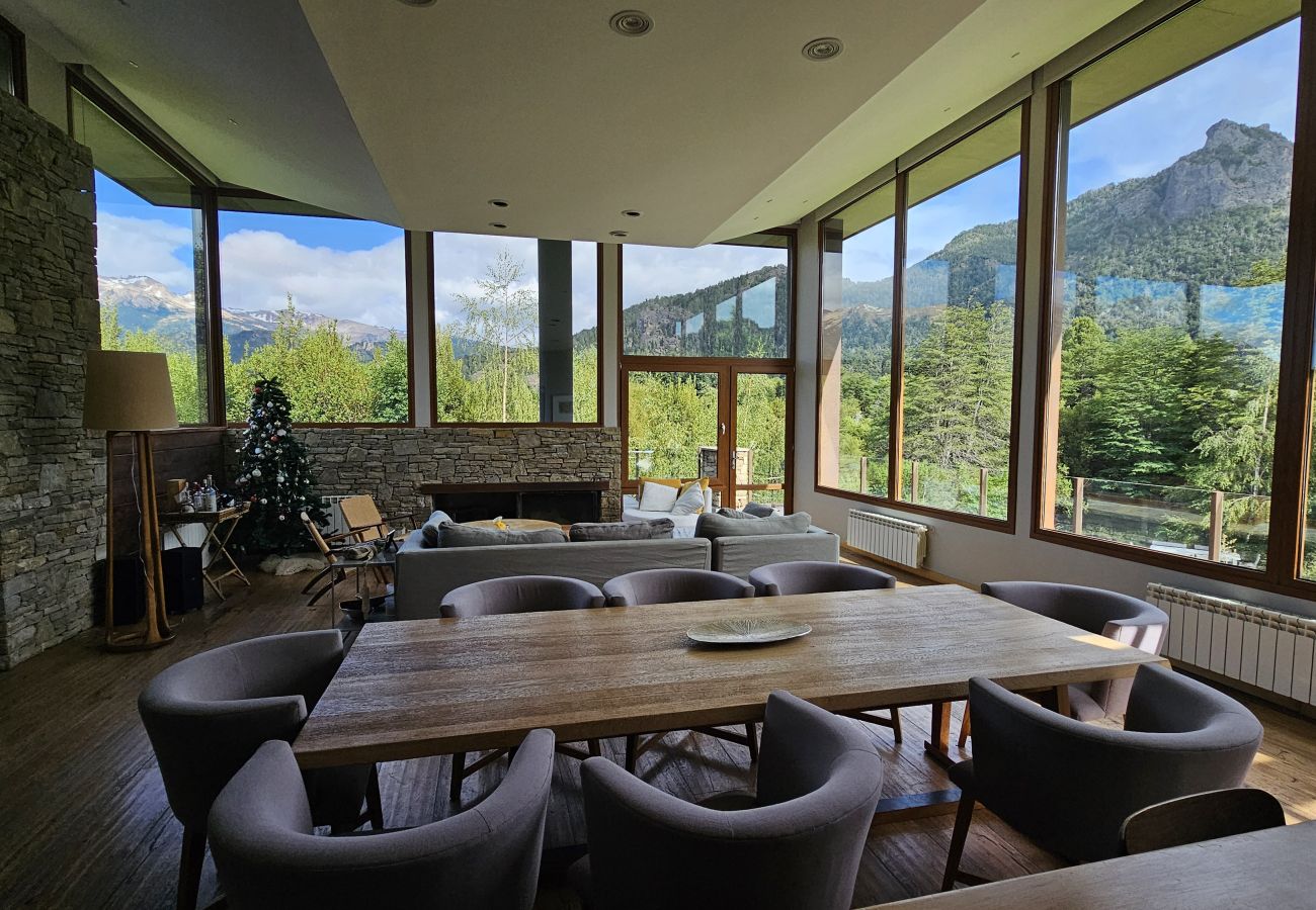 Casa em San Carlos de Bariloche - 08/10 ARE46 NATY