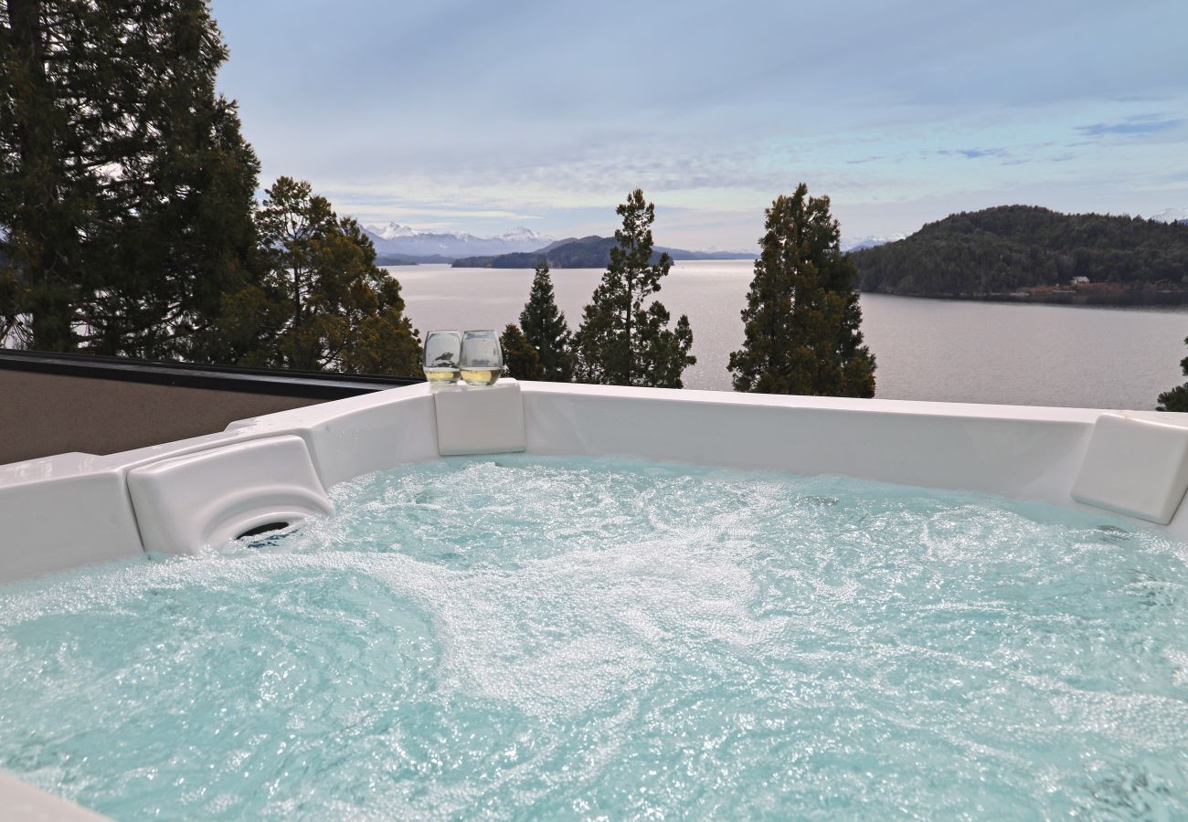 Apartamento em San Carlos de Bariloche - 06 HUAPI44C FLOR