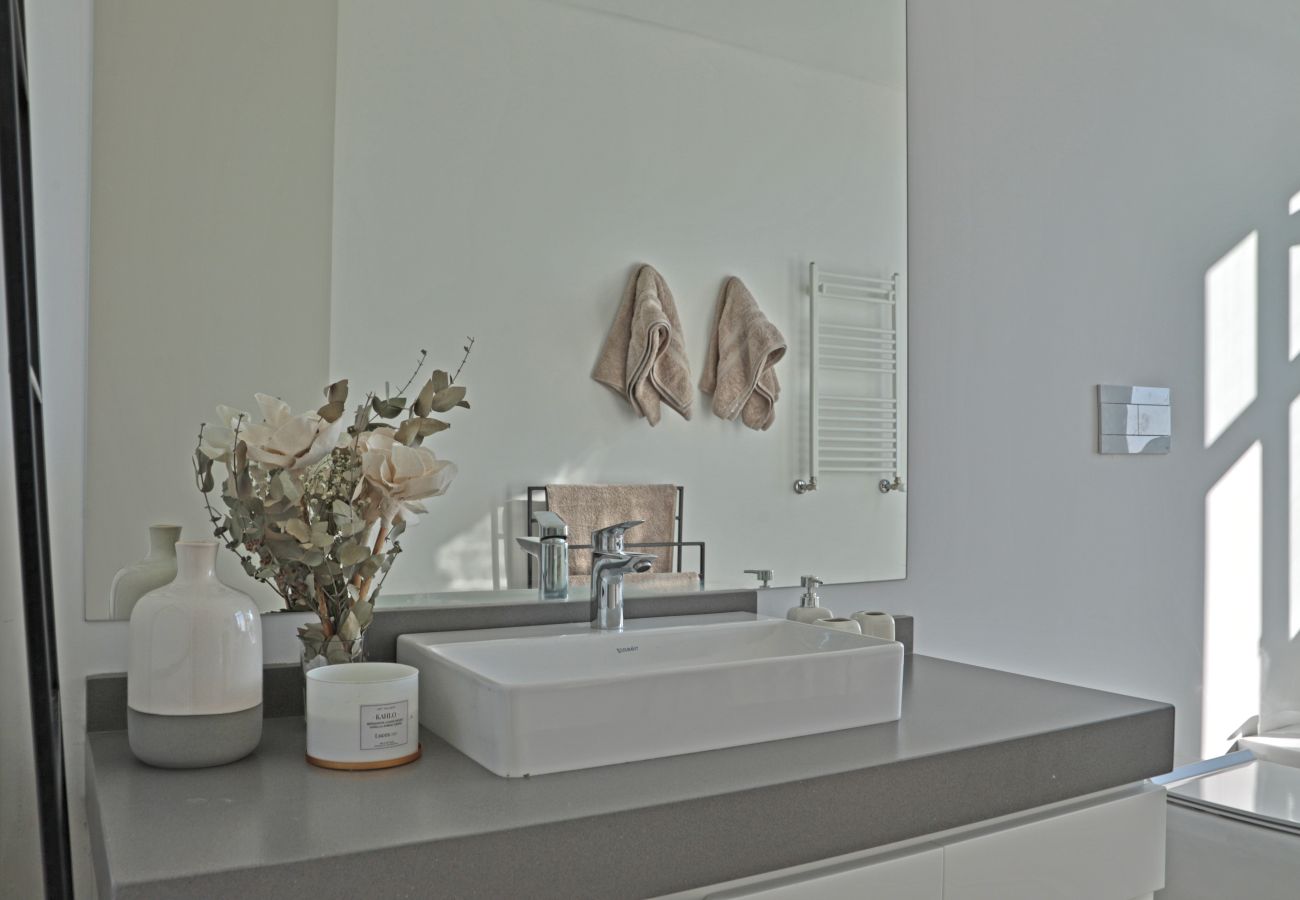 Apartamento em San Carlos de Bariloche - 06 HUAPI44C FLOR