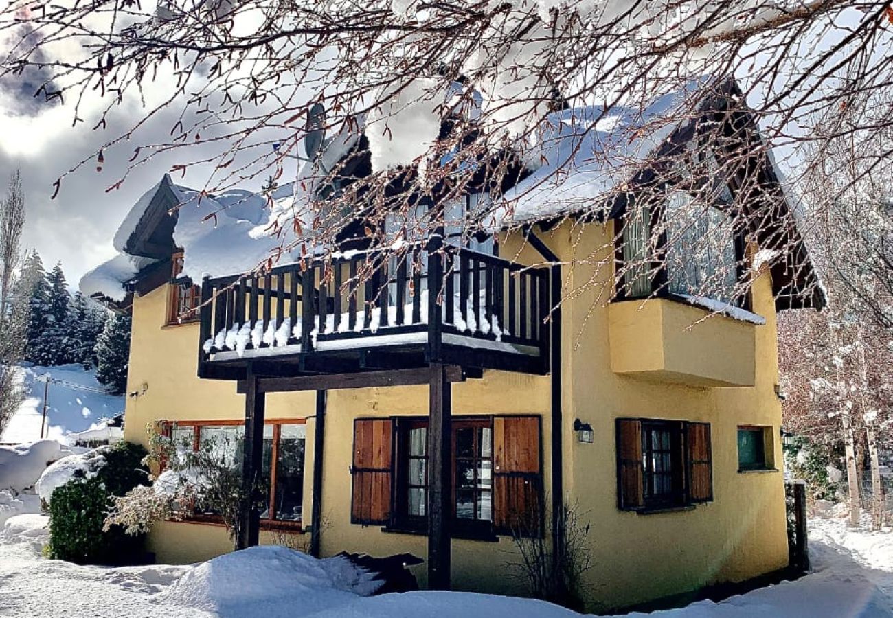 Casa em San Carlos de Bariloche - 08/10PAX CATE02-MARINA