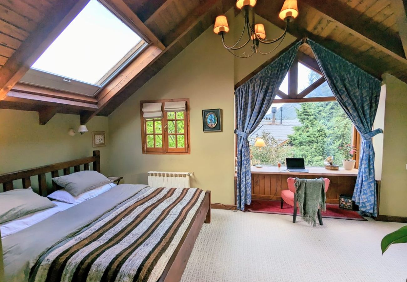 Casa em San Carlos de Bariloche - 08/10PAX CATE02-MARINA