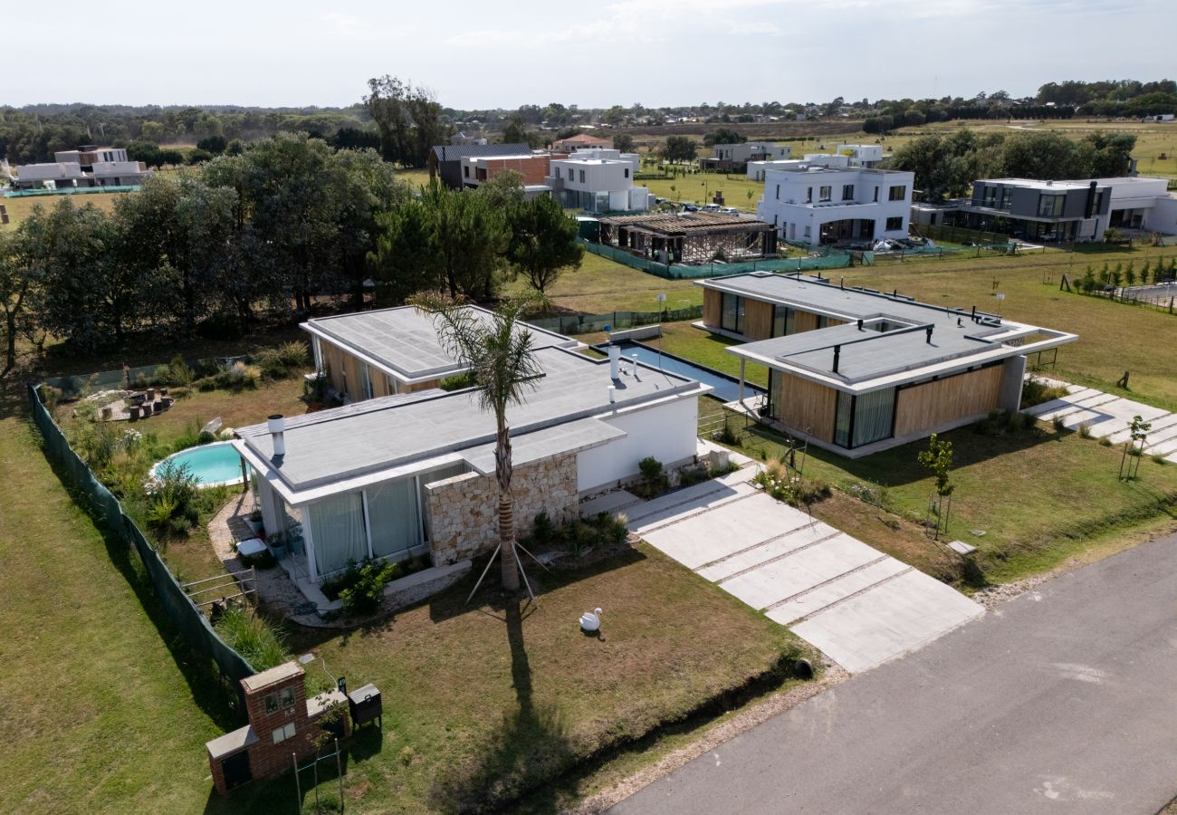 Casa em Mar Del Plata - Casonas del Haras | Casa Vicky | Hola Sur