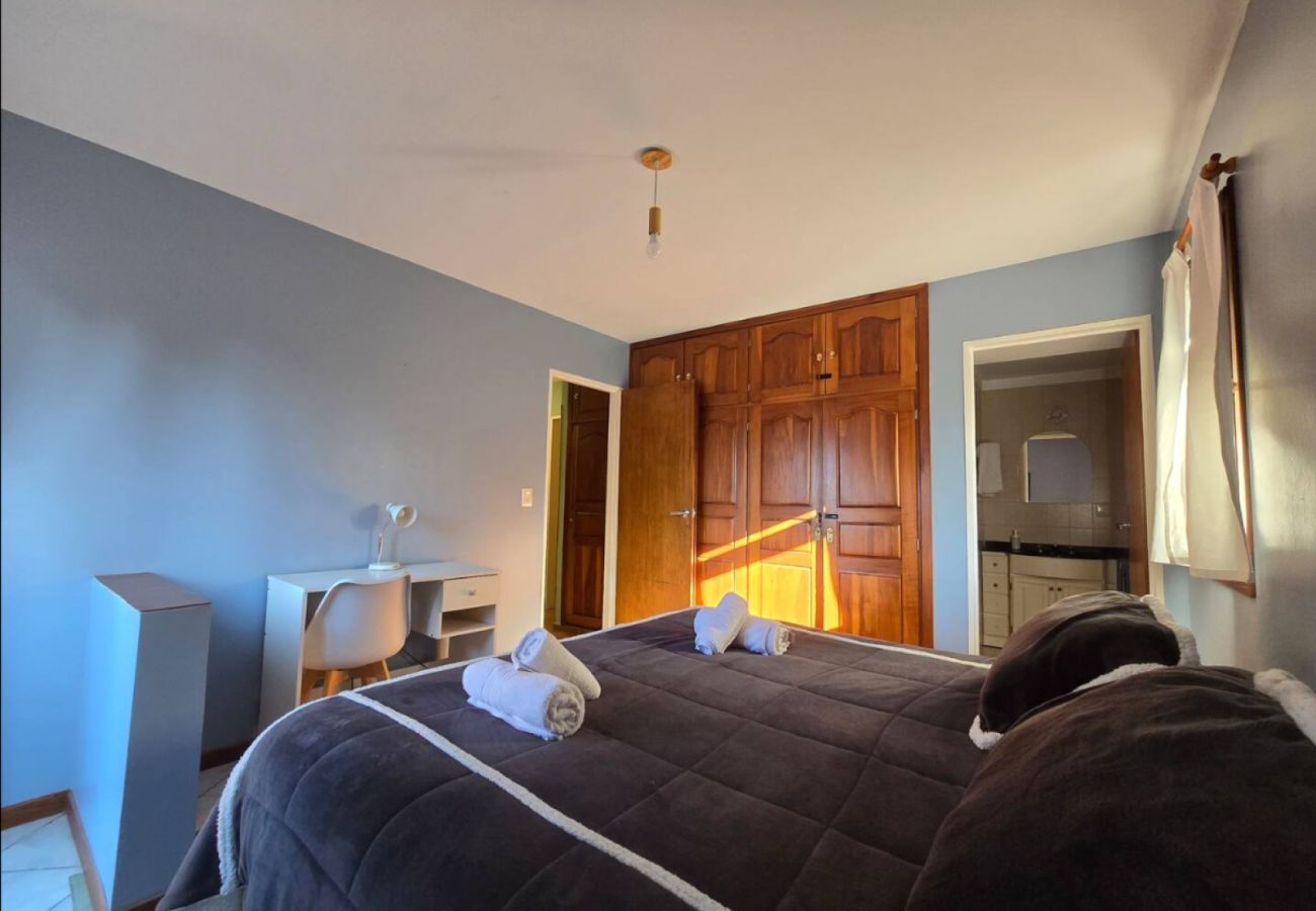 Casa em San Carlos de Bariloche - Jardin Botanico 6 rooms + 4 bathdroom