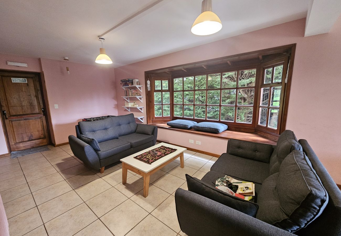 Casa em San Carlos de Bariloche - Jardin Botanico 6 rooms + 4 bathdroom