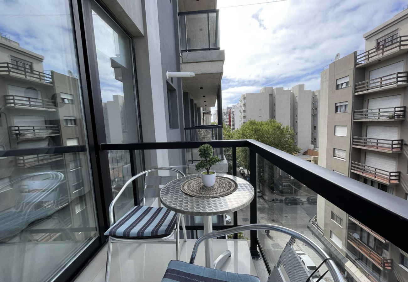 Apartamento em Mar Del Plata - Chic en el centro | Depto Estela | Hola sur