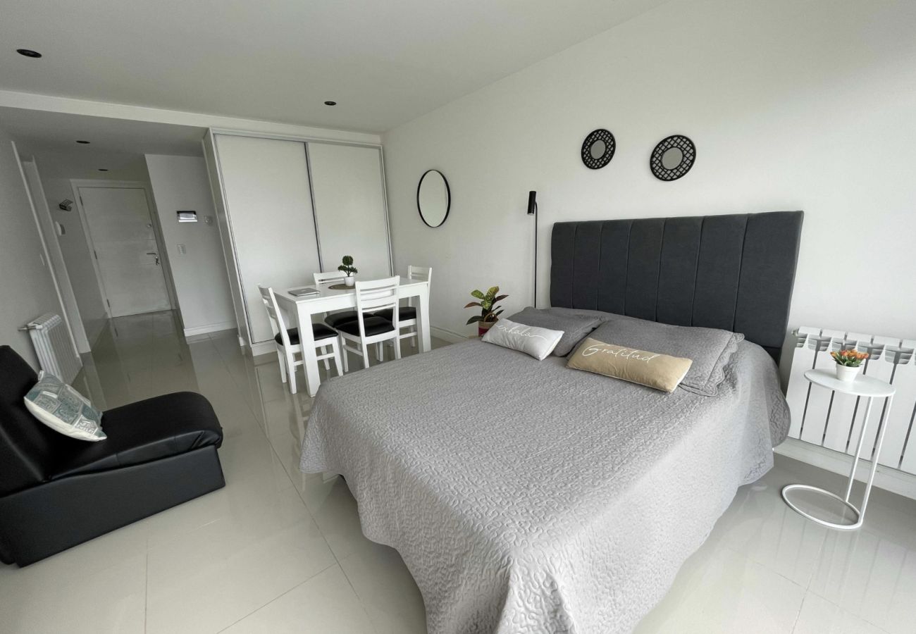 Apartamento em Mar Del Plata - Chic en el centro | Depto Estela | Hola sur