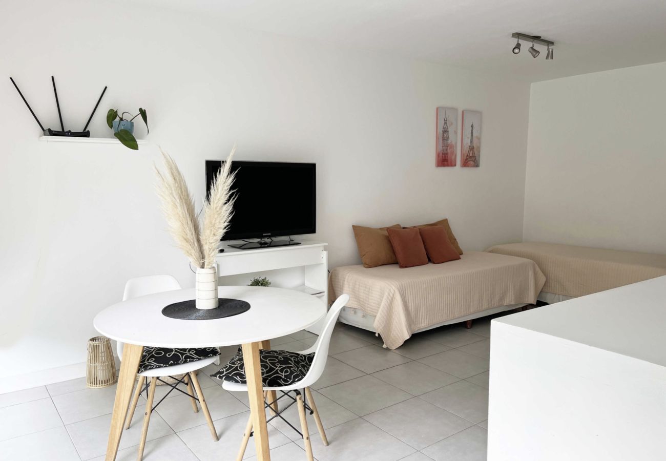 Apartamento em Mar Del Plata - Plaza verde  |  Depto Al - A  | Hola sur