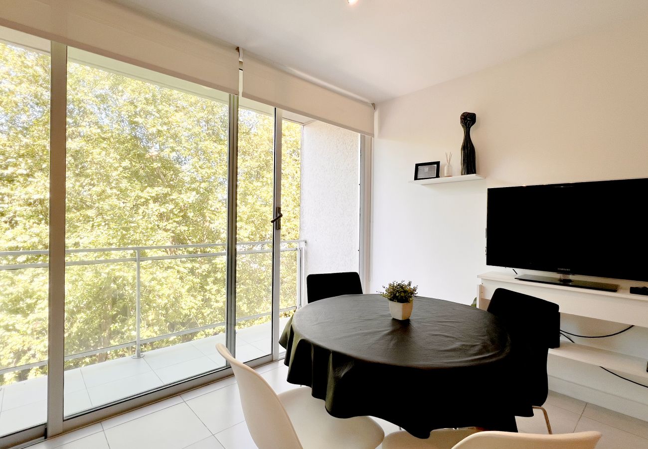 Apartamento em Mar Del Plata - Plaza verde | Depto Al - A | Hola Sur