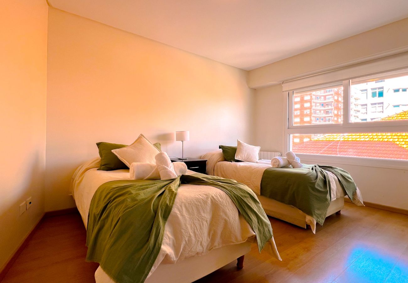 Apartamento em Mar Del Plata - Depto Maral 52 6A | Depto Moni | Hola Sur