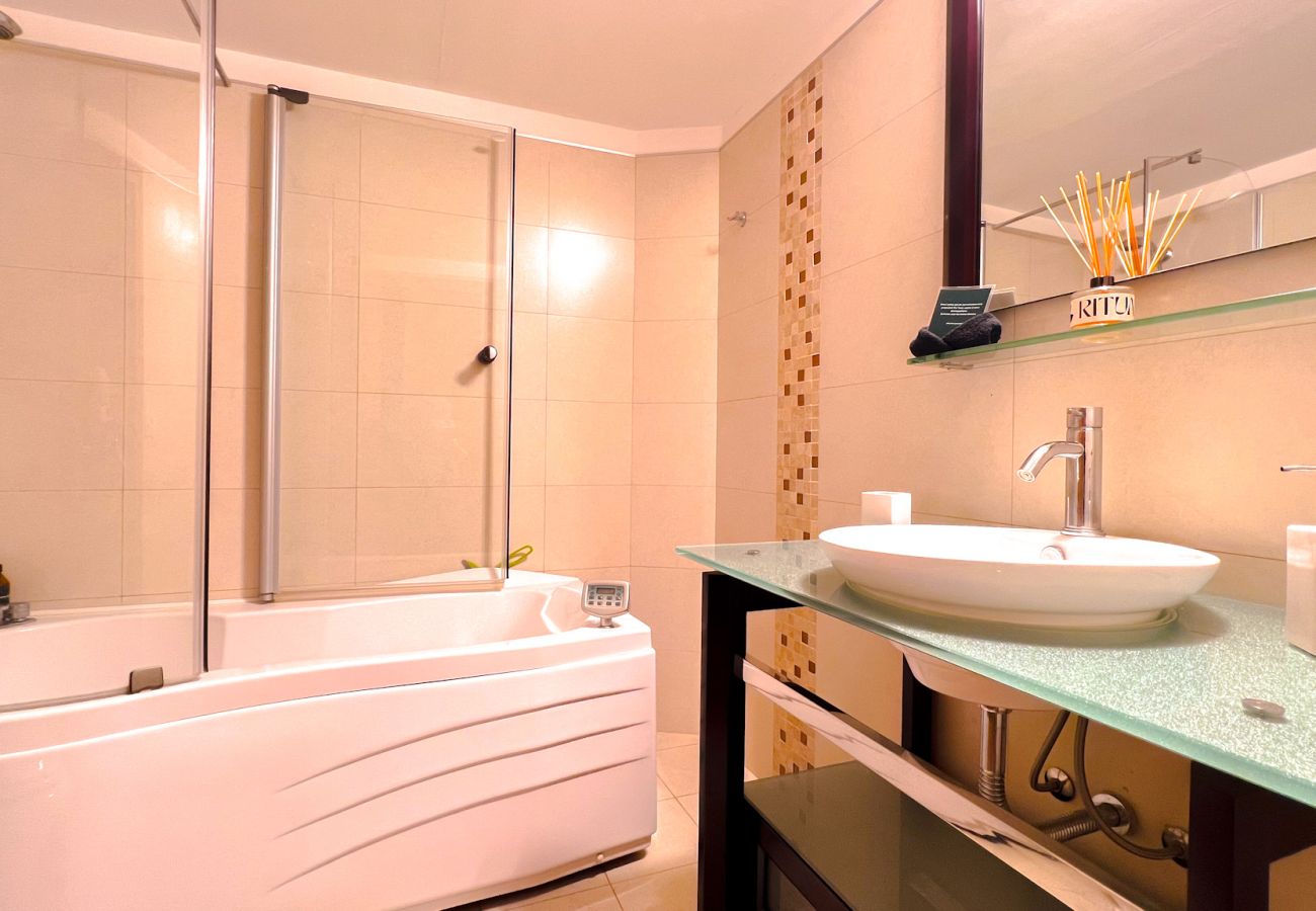 Apartamento em Mar Del Plata - Depto Maral 52 6A | Depto Moni | Hola Sur