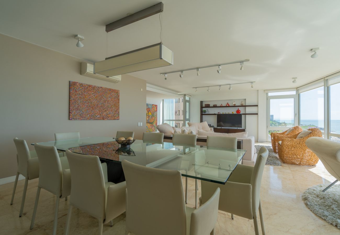 Apartamento em Mar Del Plata - Vistas de Playa Grande | Hola Sur