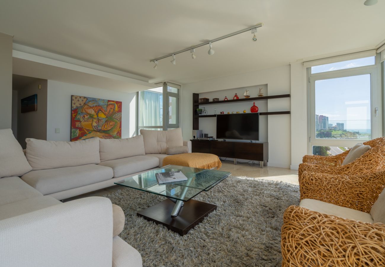 Apartamento em Mar Del Plata - Vistas de Playa Grande | Hola Sur