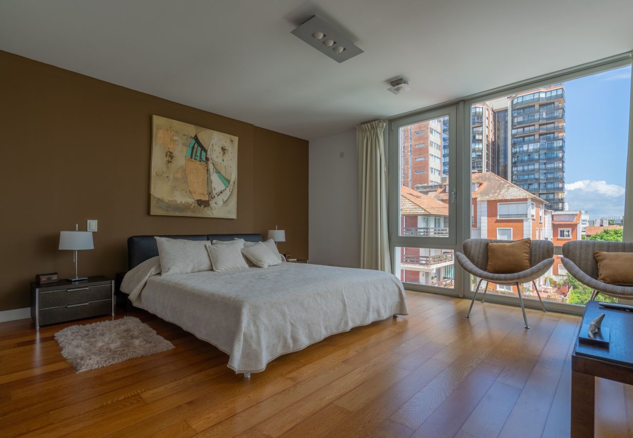 Apartamento em Mar Del Plata - Vistas de Playa Grande | Hola Sur