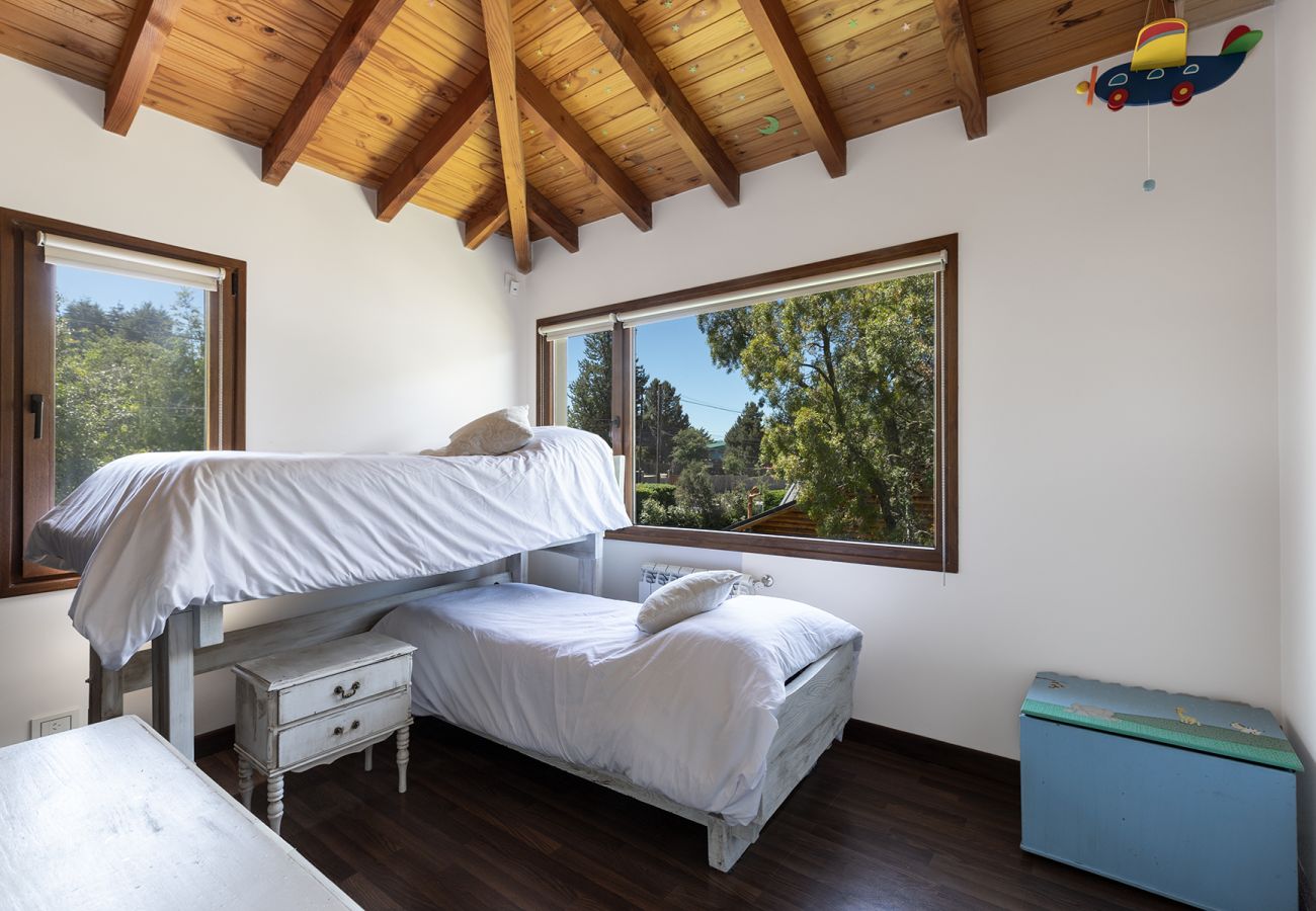 Casa em San Carlos de Bariloche - Casa con costa en Lago gutierrez en Bariloche