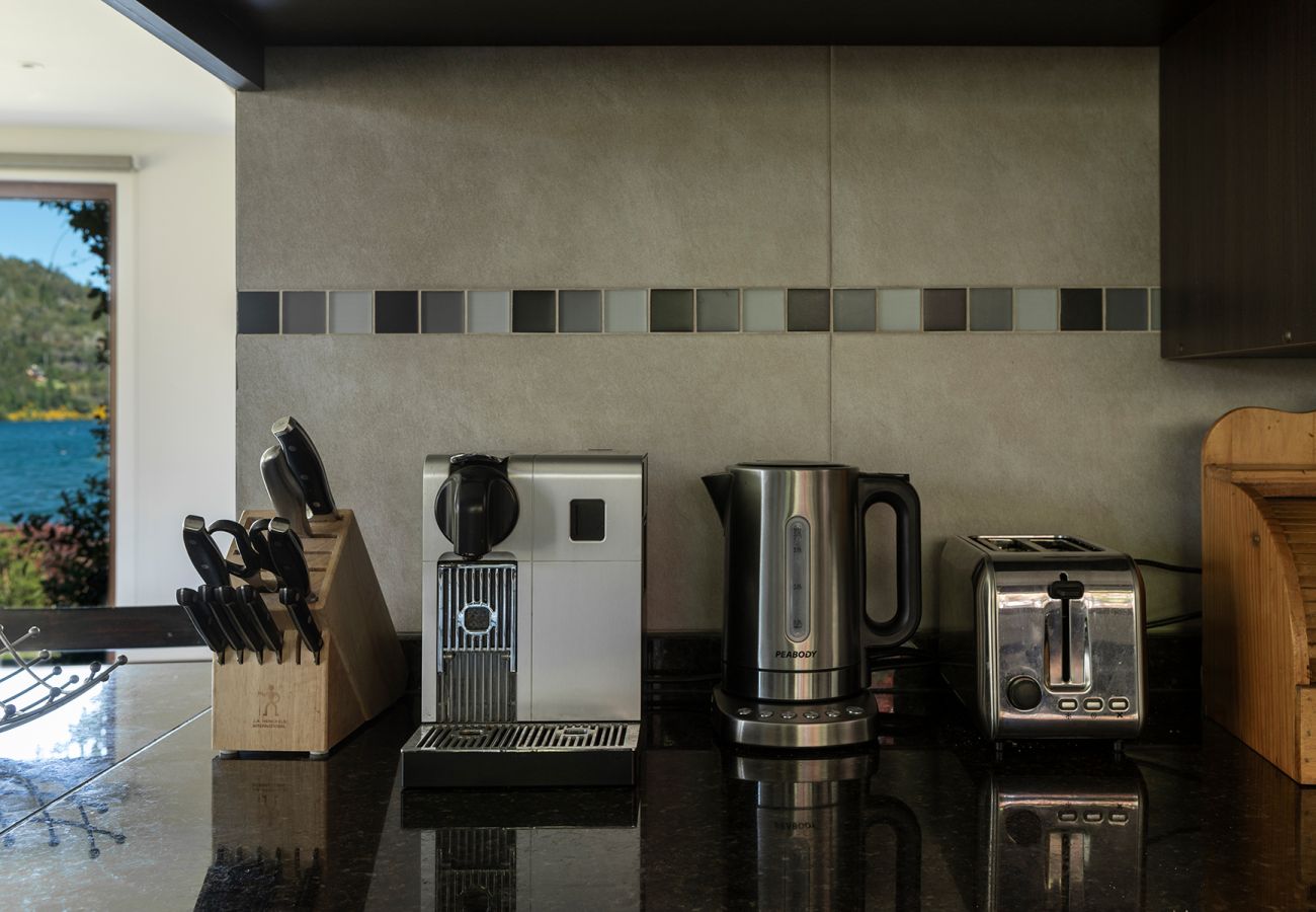 Casa em San Carlos de Bariloche - Beautiful lakefront house in Bariloche