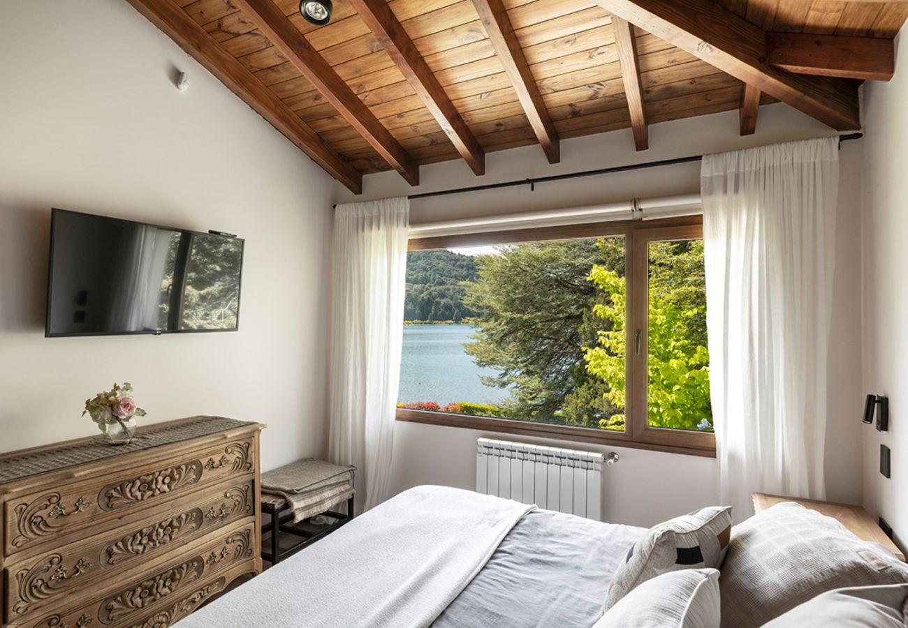 Casa em San Carlos de Bariloche - Beautiful lakefront house in Bariloche