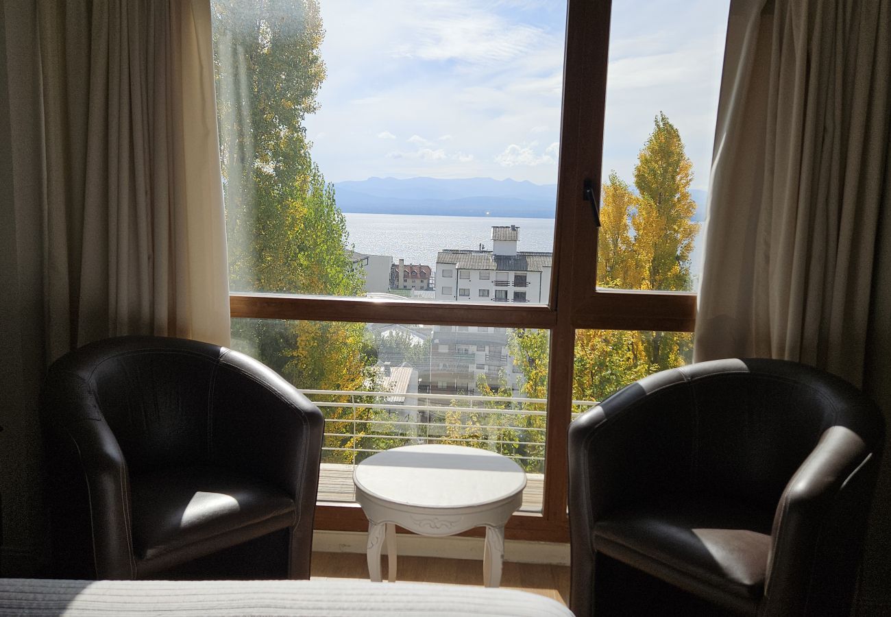 Estúdio em San Carlos de Bariloche - Terrazas del lago I F con vista al lago Nahuel Hua