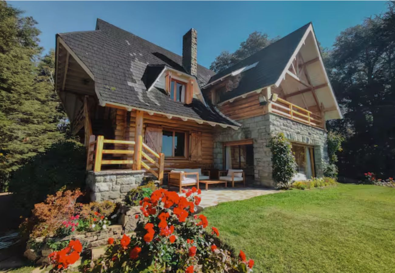 Casa em San Carlos de Bariloche - Beautiful house in Llao Llao, Bariloche