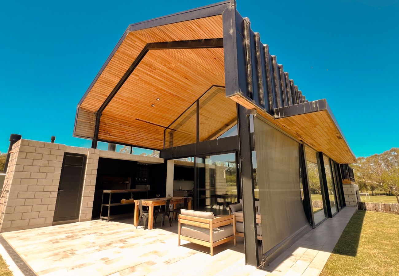 Casa em Chapadmalal - Estación Chapa | Casa Agustina | Hola Sur