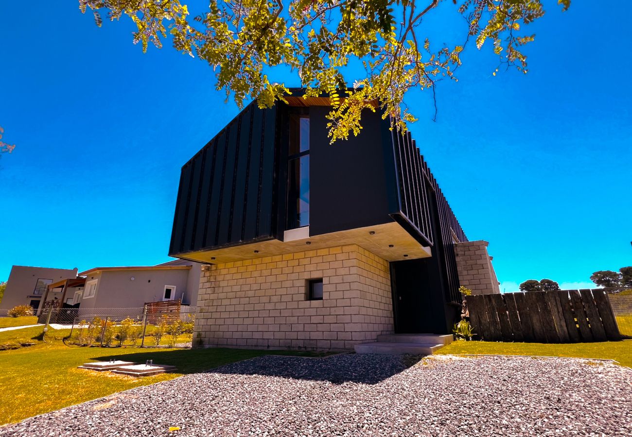 Casa em Chapadmalal - Estación Chapa | Casa Agustina | Hola Sur