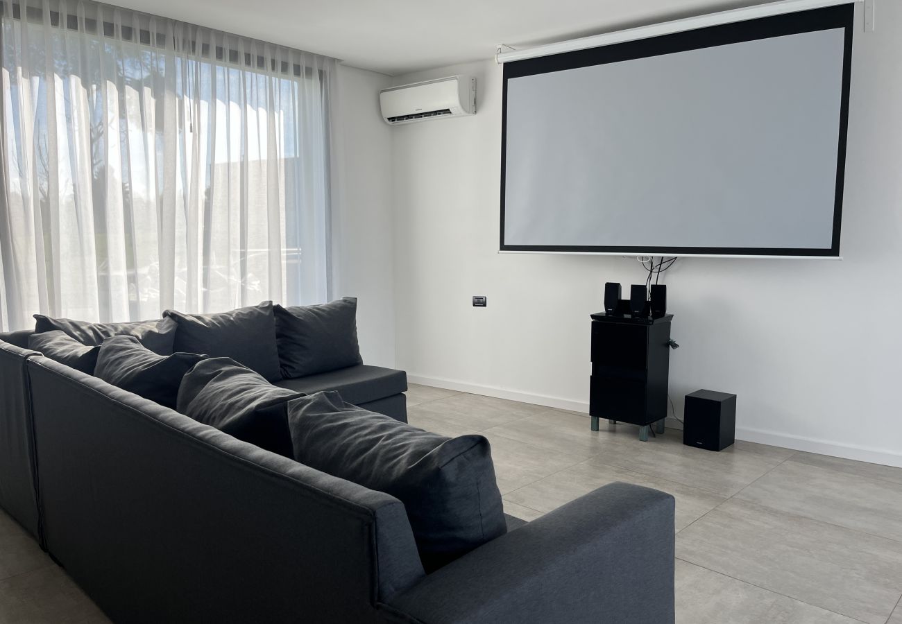 Casa em Mar Del Plata - Arenas House | Casa Romi | Hola Sur