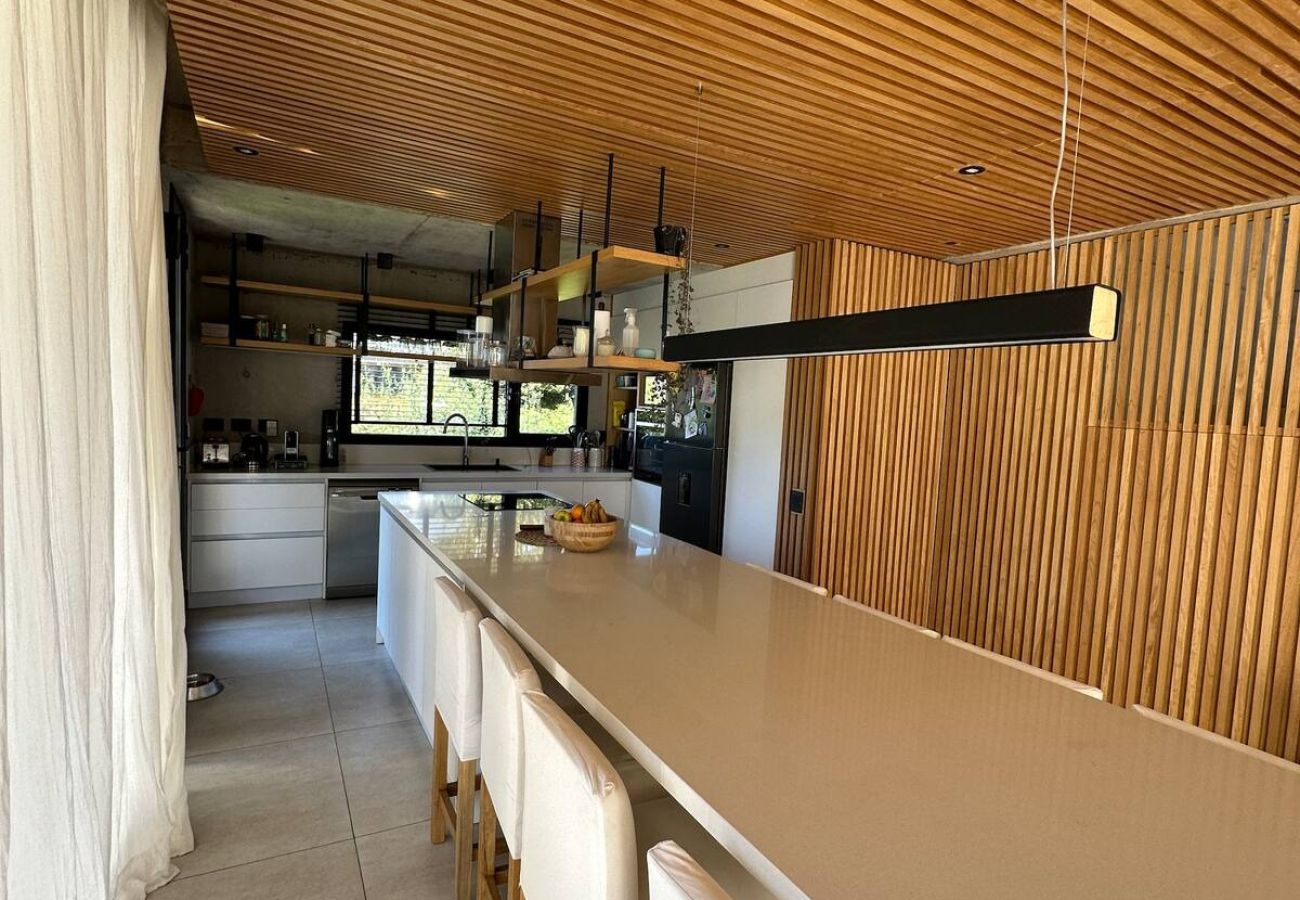 Casa em Chapadmalal - San Benito Retreat | Casa Felipe | Hola Sur