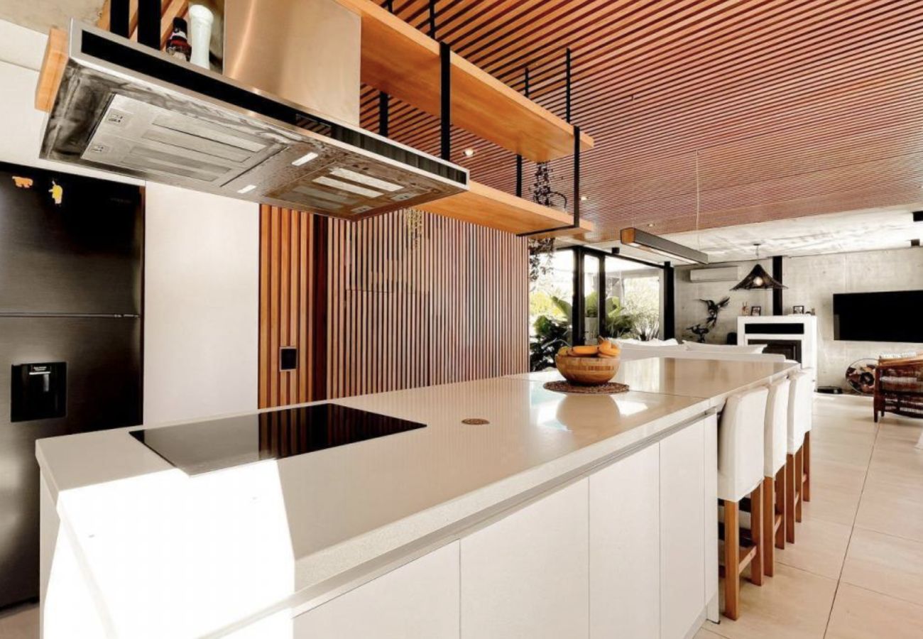 Casa em Chapadmalal - San Benito Retreat | Casa Felipe | Hola Sur