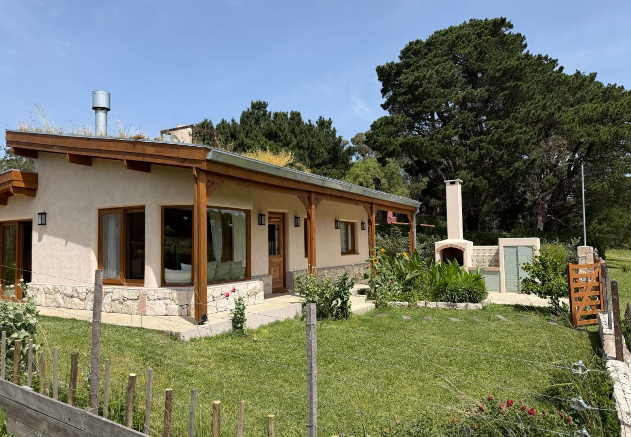 Casa em Chapadmalal - Eco House | Casa Geo | Hola Sur