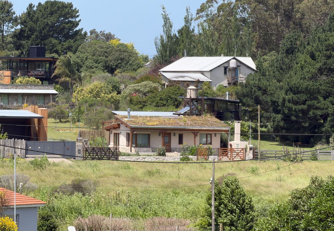 Casa em Chapadmalal - Eco House | Casa Geo | Hola Sur