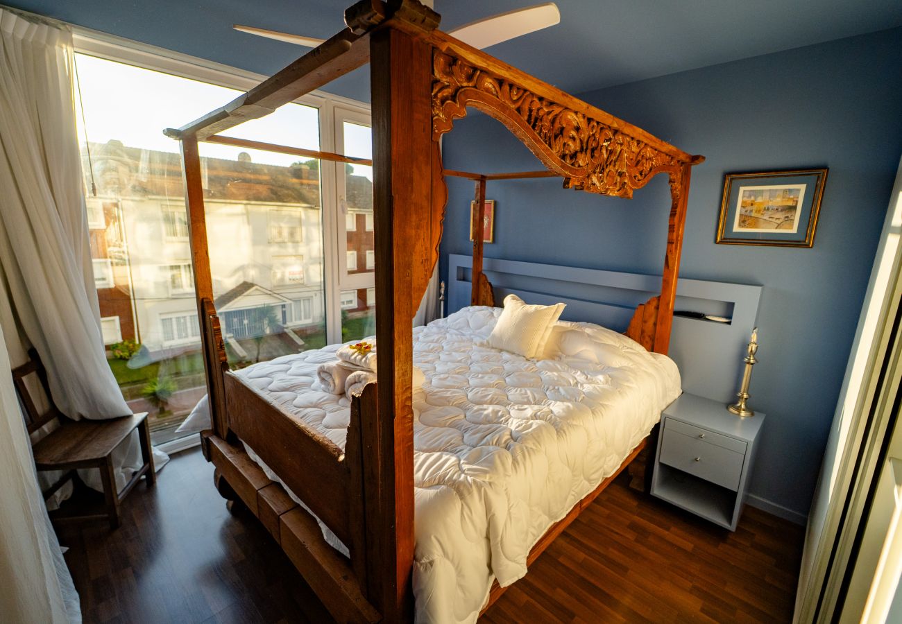 Apartamento em Mar Del Plata - Playa Chica | Depto Malecón | Hola Sur