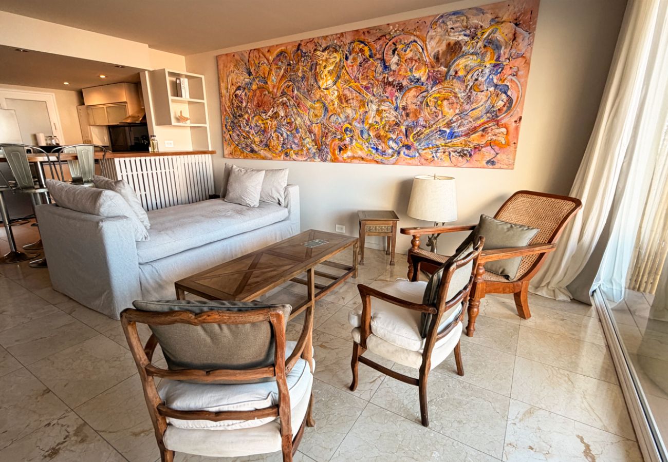 Apartamento em Mar Del Plata - Playa Chica | Depto Malecón | Hola Sur